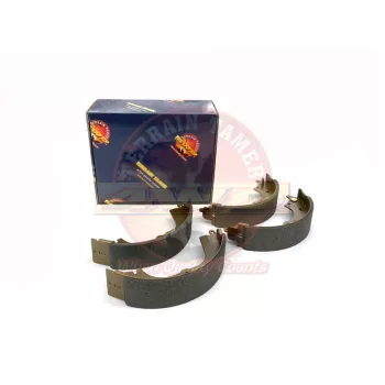   Terrain Tamer Fékpofa készlet hátra Toyota Hilux LN 141 145 146 147 152 RZN 142 144 145 147 149 152 154 1997->