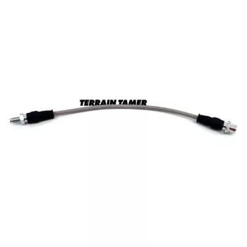   Terrain Tamer Fonott fékcső első középcső ABS nélküli modellhez (Braided Brake Hose Front Centre Without Abs) Toyota Landcruiser FZJ HZJ VDJ 76 78 79 HDJ 76 78 79 HZJ 71 1999->