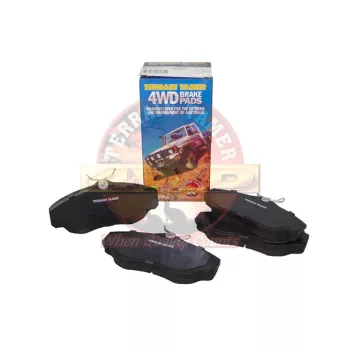   Terrain Tamer Fékbetét készle első TT (Disc Pad Set Frt Terrain Tamer Esv8 Td5 2.5Dt V84.0L V64.0L) Land Rover Discovery 1999-2006 Range Rover 1995-2002