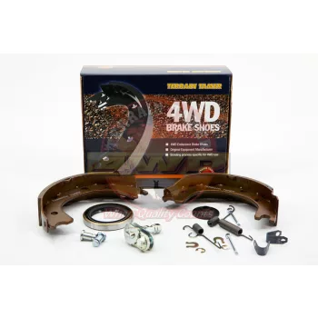   Terrain Tamer Kézifékpofa és alkatrész készlet ( Handbrake Shoe & Minor Parts Kit) Toyota Landcruiser BJ 40 42 FJ 40 45 55 HJ 45 47 1972-1984