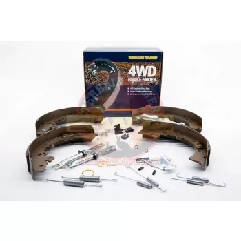  Terrain Tamer Fékpofa készlet hátsó (beállító rugóval) (Brake Shoe Kit Rear Includes Shoes Adjusters Springs) Toyota Hilux GGN 25 KUN 25 26 2004->