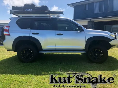 Kut Snake plastic wheel fender flares Toyota Land Cruiser 150