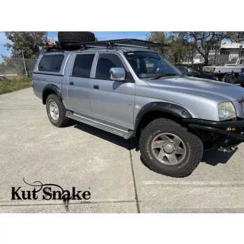   Kut Snake plastic fender flares Mitsubishi L200 2006-2015 75 mm