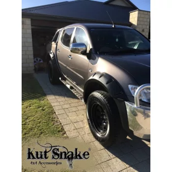   Kut Snake plastic fender flares Mitsubishi L200 2006-2015 75 mm