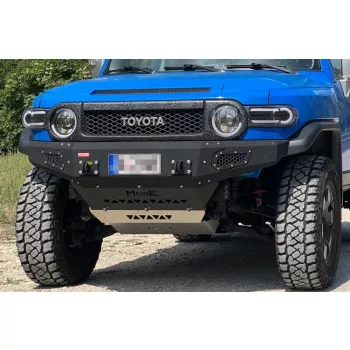   MorE4x4 Steel front bumper with winch plate Toyota FJ Cruiser (2006+), all engine